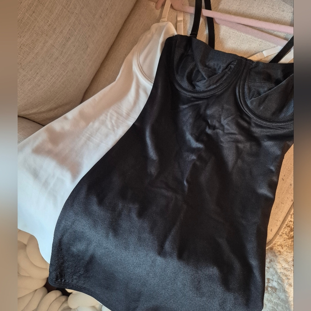 2 Nancy Ganz Bodyslimmers 34B Like New